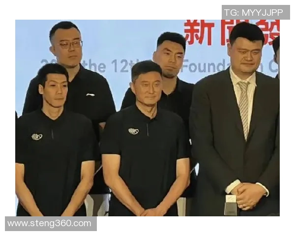 姚明封神操作揭秘：从篮球巨星到国际体育文化的传奇之路