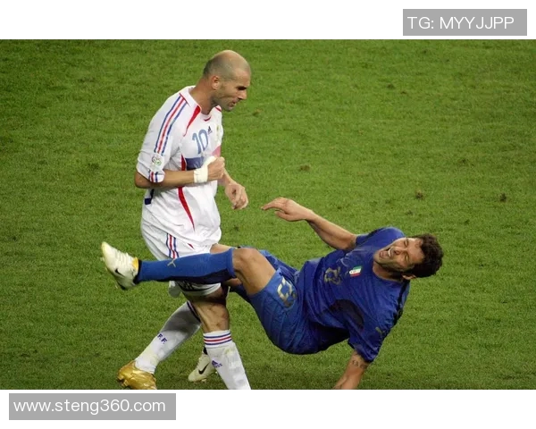 足球明星们的精彩瞬间合拍集锦展现激情与友谊的完美结合 足球明星们的精彩瞬间合拍集锦展现激情与友谊的完美结合