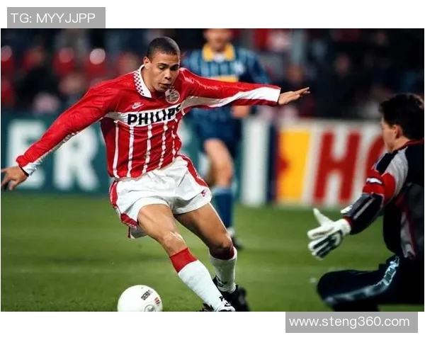 足球传奇大罗精彩瞬间回顾与经典图片分享 足球传奇大罗精彩瞬间回顾与经典图片分享